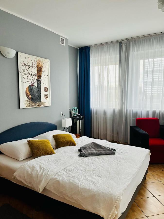 Hotel Elda 비드고슈치 외부 사진