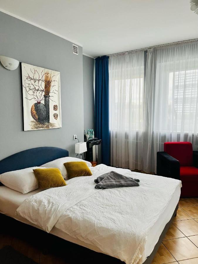 Hotel Elda 비드고슈치 외부 사진