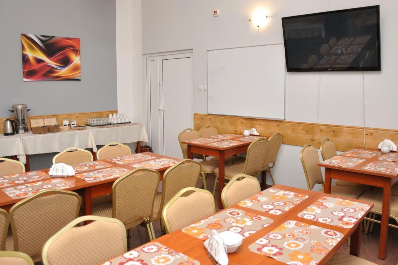 Hotel Elda 비드고슈치 외부 사진